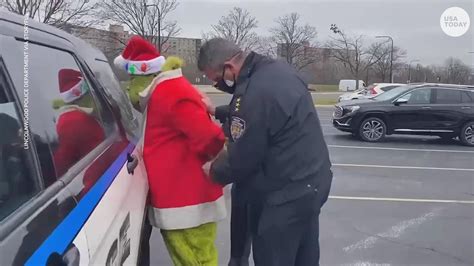 Real-life 'Grinch' steals food truck from owner on Christmas Eve